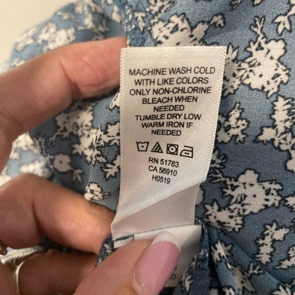 Maurices pheasant style blouse EUC - Picture 5 of 5